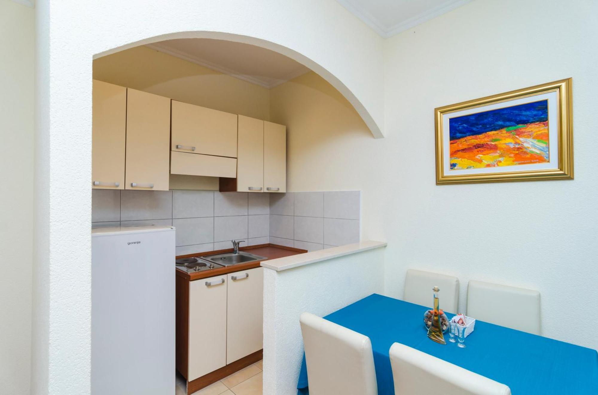 Apartments Dora Mljet Kozarica Habitación foto